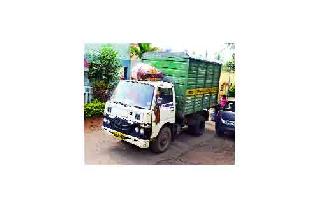 Due to black list contractors | काळ्या यादीतील ठेकेदारांमुळे पेच Due to black list contractors | काळ्या यादीतील ठेकेदारांमुळे पेच
