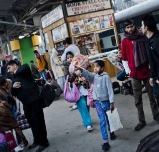 'Special' menus to be available for spells in trains | रेल्वेत आता चिमुकल्यांसाठी मिळणार 'खास' मेन्यू