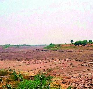 The eastern part of Daund awaiting rain | दौंडचा पूर्व भाग पावसाच्या प्रतीक्षेत