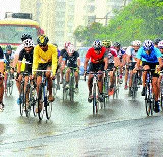 Mumbaikar tops in cycle race | सायकल रेसमध्ये मुंबईकर अव्वल