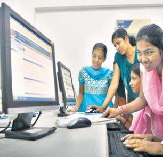 Sawvodon lakh application for eleventh | अकरावीसाठी सव्वादोन लाख अर्ज Sawvodon lakh application for eleventh | अकरावीसाठी सव्वादोन लाख अर्ज
