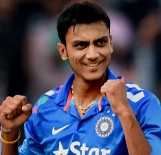 Akshar Patel's career best 13th standard | अक्षर पटेलचे कारकिर्दीतील सर्वोत्तम १३ वे मानांकन