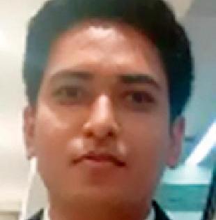 Manish Naranwar got the 'IAS' cadre of the civilian | मुलकीच्या मनीष नारनवरेला मिळाले ‘आयएएस’ कॅडर Manish Naranwar got the 'IAS' cadre of the civilian | मुलकीच्या मनीष नारनवरेला मिळाले ‘आयएएस’ कॅडर