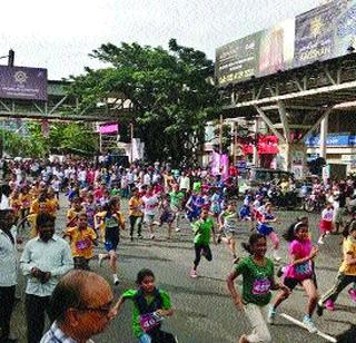 One run to help the drought victims | दुष्काळग्रस्तांच्या मदतीसाठी एक धाव