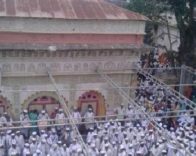 The beginnings of Tukaram Maharaj's Palkhi Festival | तुकाराम महाराज यांच्या पालखी सोहळ्यास सुरुवात