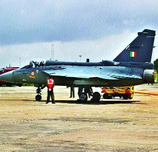 Indigenous-made 'Tejas' entered the Air Force! | देशी बनावटीचे ‘तेजस’ हवाई दलात दाखल!