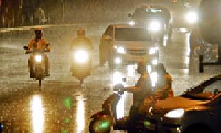 धो-धो बरसला