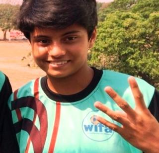 Jew Women's Football: Maharashtra's winning sounding salute | ज्यू. महिला फुटबॉल : महाराष्ट्राची दणदणीत विजयी सलामी