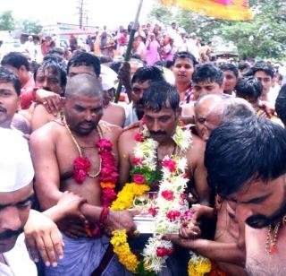 'Mauli' foot of the feet of Sata! | 'माऊलीं'चे पाऊल साता-याच्या अंगणी !