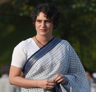 Priyanka Gandhi to contest from UP | उत्तर प्रदेशात काँग्रेसकडून प्रियांका गांधी मैदानात उतरण्याची शक्यता