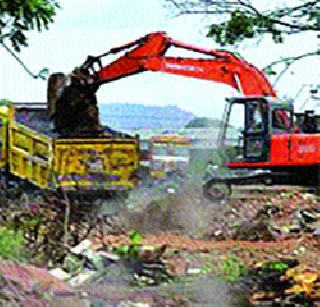 Rebuild all the temples destroyed in road widening | रस्ता रुंदीकरणात पाडलेली सर्व मंदिरे पुन्हा बांधून देणार