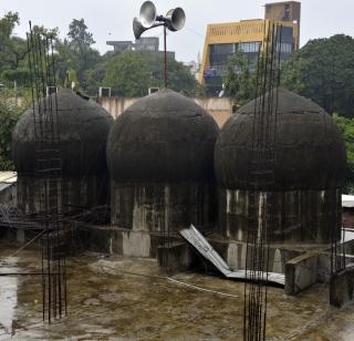 VIDEO - A rare model of the Mughal architecture in Nashik | VIDEO - नाशिकमधील मुघल स्थापत्यकलेचा दुर्मिळ नमुना