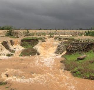 Due to heavy rain in Kolhapur flooding | कोल्हापुरात मुसळधार पावसामुळे पूरस्थिती