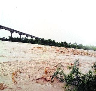 Heavy rain in seven talukas of Buldhana district | बुलडाणा जिल्ह्यातील सात तालुक्यात अतिवृष्टी Heavy rain in seven talukas of Buldhana district | बुलडाणा जिल्ह्यातील सात तालुक्यात अतिवृष्टी