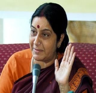 Indians should avoid leaving to Turkey until the situation is resolved - Sushma Swaraj | परिस्थिती निवळेपर्यंत भारतीयांनी तुर्कस्तानात जाणे टाळावे - सुषमा स्वराज