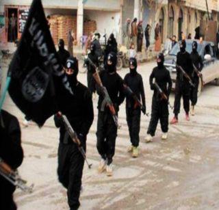 Due to the fear of spreading the ISIS network in Beed, plantations from the ATS | बीडमध्ये ISIS जाळं पसरवण्याच्या भीतीने ATS कडून झाडाझडती