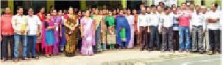 381 employees 'writings closed' | ३८१ कर्मचाऱ्यांची ‘लेखणी बंद’ 381 employees 'writings closed' | ३८१ कर्मचाऱ्यांची ‘लेखणी बंद’