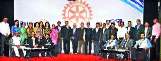 'Rotary' resolution to serve humanity | मानवतेची सेवा करण्याचा ‘रोटरी’चा संकल्प