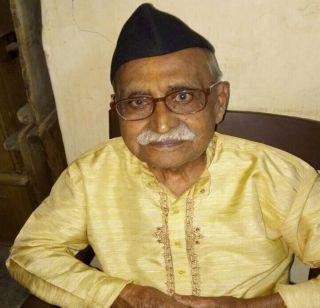 Senior leader of RSS, Dr Moholkar Kalwash | राष्ट्रीय स्वयंसेवक संघाचे ज्येष्ठ नेते डॉ मोहोळकर कालवश