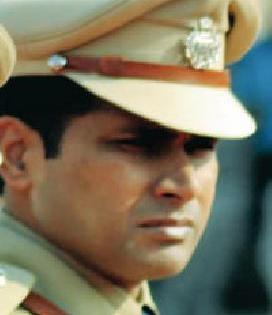 War against the commander | सेनापतीविरुद्ध रयत War against the commander | सेनापतीविरुद्ध रयत
