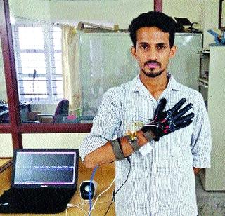 'Mudra' Smart Glove on Speech Problems | बोलण्याच्या समस्येवर ‘मुद्रा’ स्मार्ट ग्लोव्ह