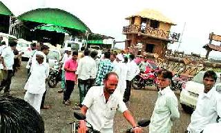 Samrudhiyi Highway: Opposition to farmers' land acquisition | समृद्धी महामार्ग : शेतकऱ्यांचा जमीन संपादनाला विरोध Samrudhiyi Highway: Opposition to farmers' land acquisition | समृद्धी महामार्ग : शेतकऱ्यांचा जमीन संपादनाला विरोध