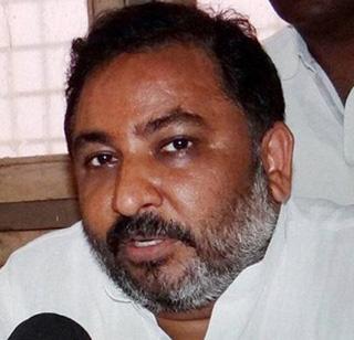 Dayashankar, who uses objectionable words about Mayawati, is arrested | मायावतींबद्दल आक्षेपार्ह शब्द वापरणा-या दयाशंकर यांना अटक