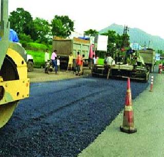 Start of tarpaulin on the Palaspe-Harmarpur route | पळस्पे-हमरापूर मार्गावर डांबरीकरण सुरू