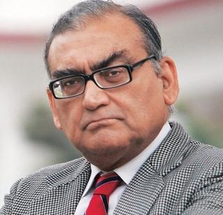 BCCI cricketer Markandey Katju to lodge the Lodha panel | लोढा पॅनेलपुढे बीसीसीआयची बाजू मार्कंडेय काटजू मांडणार BCCI cricketer Markandey Katju to lodge the Lodha panel | लोढा पॅनेलपुढे बीसीसीआयची बाजू मार्कंडेय काटजू मांडणार