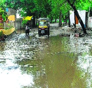 Rainfall continues to rain! | पर्जन्यधारांचा वर्षाव सुरूच!