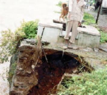 Talwali danger of flood of Panchadhara river | टाकळीला पंचधारा नदीच्या पुराचा धोका Talwali danger of flood of Panchadhara river | टाकळीला पंचधारा नदीच्या पुराचा धोका