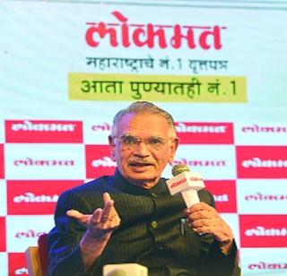 Kashmir will need to have golden medium- Chakurkar | काश्मीरबाबत सुवर्णमध्य साधावा लागेल - चाकूरकर Kashmir will need to have golden medium- Chakurkar | काश्मीरबाबत सुवर्णमध्य साधावा लागेल - चाकूरकर