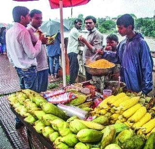 Pistachios | झिंगाट पावसात कणसाची गोडी Pistachios | झिंगाट पावसात कणसाची गोडी