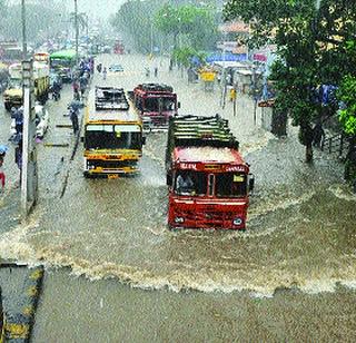 Mumbai's traffic on the 'Slow' track | मुंबईची वाहतूक ‘स्लो’ ट्रॅकवर