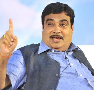 The responsibility of Mahad's accident is ours as the government - Nitin Gadkari | महाड दुर्घटनेची जबाबदारी सरकार म्हणून आमचीच - नितीन गडकरी