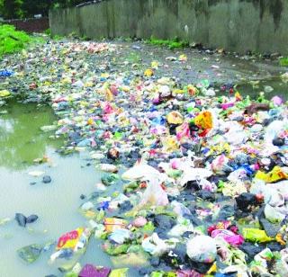 Cleanliness of Swachh Bharat Abhiyan | स्वच्छ भारत अभियानाचा सरावलीत बोजवारा Cleanliness of Swachh Bharat Abhiyan | स्वच्छ भारत अभियानाचा सरावलीत बोजवारा