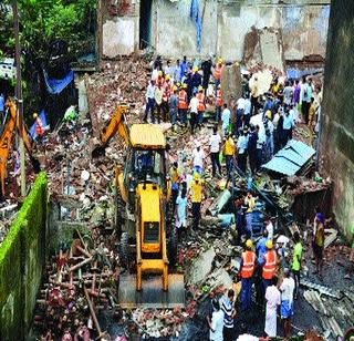 Building collapses 8 killed | इमारत कोसळून ८ ठार