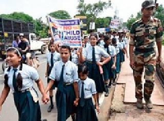 169 colleges guarantee police 'no-no-crime' | पोलिसांच्या ‘से नो टू क्राईम’ ला १६९ महाविद्यालयांकडून हमी 169 colleges guarantee police 'no-no-crime' | पोलिसांच्या ‘से नो टू क्राईम’ ला १६९ महाविद्यालयांकडून हमी