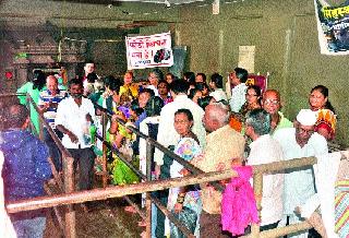 Ganga-Godavari temple doors closed | गंगा-गोदावरी मंदिराचे दरवाजे बंद Ganga-Godavari temple doors closed | गंगा-गोदावरी मंदिराचे दरवाजे बंद
