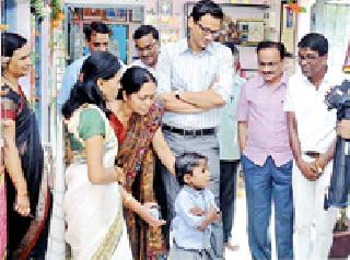 District Collector Awake at the ISO meeting | आयएसओ शाळेच्या भेटीत जिल्हाधिकारी अवाक् District Collector Awake at the ISO meeting | आयएसओ शाळेच्या भेटीत जिल्हाधिकारी अवाक्