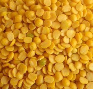 Two lakh families will get 103 rupees per kilogram of turmeric | दोन लाख कुटुंबांना मिळणार १०३ रुपये किलोप्रमाणे तूरडाळ Two lakh families will get 103 rupees per kilogram of turmeric | दोन लाख कुटुंबांना मिळणार १०३ रुपये किलोप्रमाणे तूरडाळ
