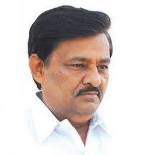 After the notice of SEBI, the Minister of Cooperation softened | सेबीच्या नोटिशीनंतर सहकारमंत्री नरमले After the notice of SEBI, the Minister of Cooperation softened | सेबीच्या नोटिशीनंतर सहकारमंत्री नरमले