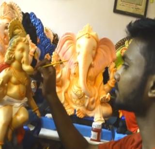 VIDEO: Shadow idol making over 80 years of the eco-friendly sculpture preserved by More family | VIDEO : मोरे कुटुंबीयांनी जपली इको फ्रेंडली मूर्तिकला, गेल्या ८२ वर्षांपासून घडवताता शाडूच्या मूर्ती