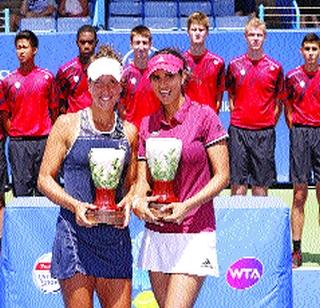 Sania's win over Hingis | हिंगीसला नमवत सानियाची बाजी