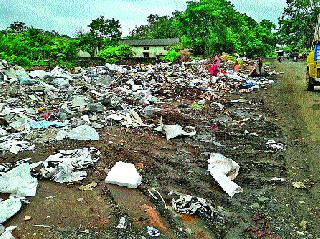 Industrial Colony Becomes Dumping Ground | औद्योगिक वसाहत बनली डंपिंग ग्राउंड Industrial Colony Becomes Dumping Ground | औद्योगिक वसाहत बनली डंपिंग ग्राउंड
