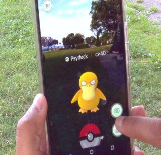 'Pokémon go' crashes | ​‘पोकेमॉन गो’ची क्रेझ उतरली