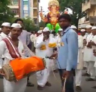 Akola - The arrival of the king of Lalbaug, which is the festival of Navasala | अकोला - नवसाला पावणा-या लालबागच्या राजाचे आगमन