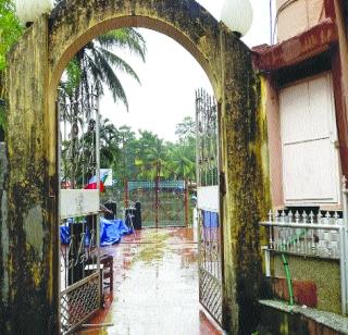 Illegal filming in the park of Bhinderpura | भार्इंदर पालिका उद्यानात बेकायदा चित्रीकरण Illegal filming in the park of Bhinderpura | भार्इंदर पालिका उद्यानात बेकायदा चित्रीकरण