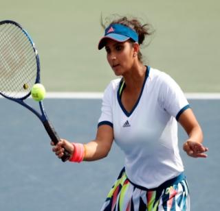 Sania defeats in quarter-finals | उपांत्यपूर्व फेरीत सानिया पराभूत