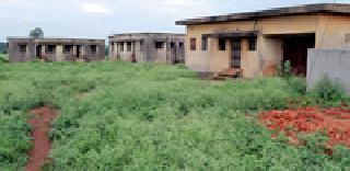 Hospital deterioration .. | रुग्णालयाची दुरवस्था.. Hospital deterioration .. | रुग्णालयाची दुरवस्था..